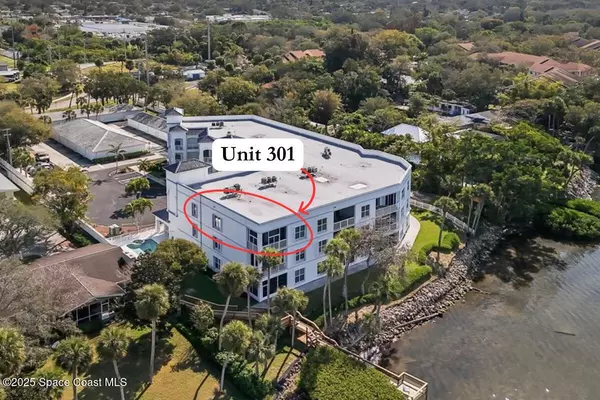 Merritt Island, FL 32952,420 Moore Park LN #301