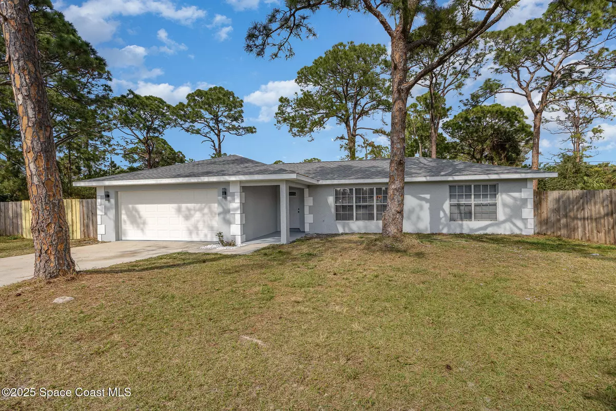 Palm Bay, FL 32908,415 Trumpet ST SW