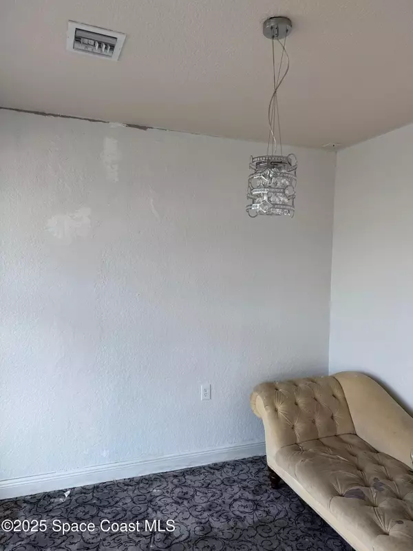 Cocoa, FL 32922,808 Forrest AVE #C