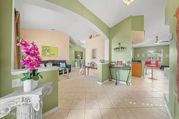 Palm Bay, FL 32909,807 Clifton RD SE