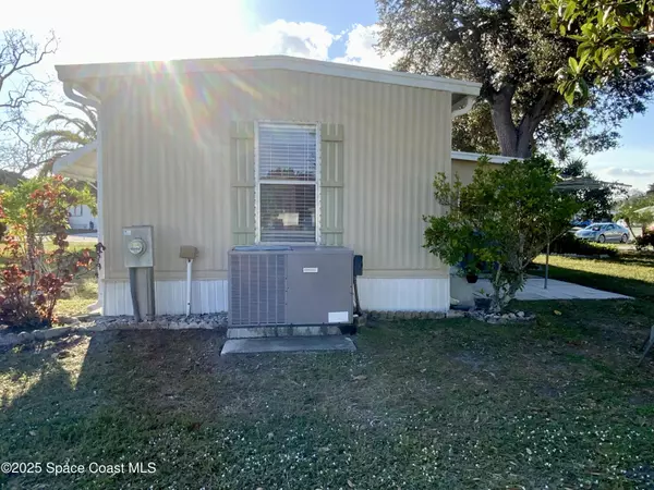 Palm Bay, FL 32907,415 Neighborly CT NE