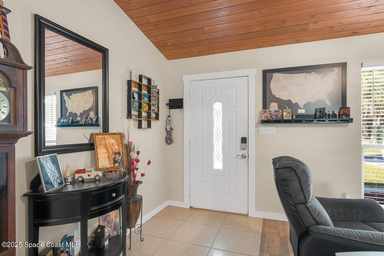 Vero Beach, FL 32962,1440 16th CT SW