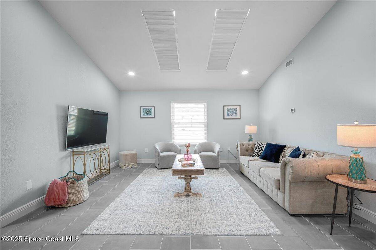 Palm Bay, FL 32907,1406 Kaslo CIR NW