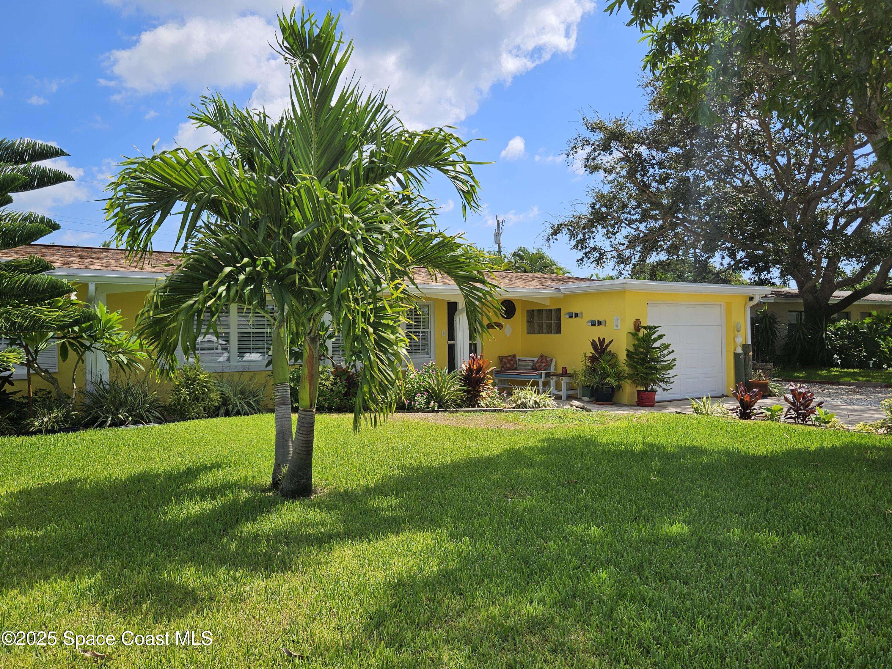 Cocoa Beach, FL 32931,663 Bermuda RD