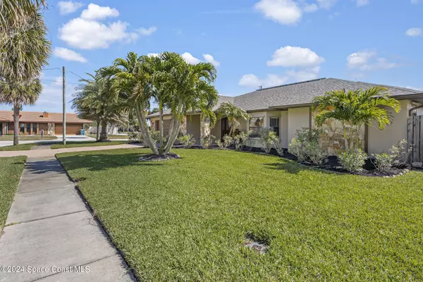 Satellite Beach, FL 32937,645 Canal CT