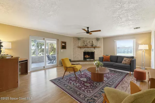 Merritt Island, FL 32952,185 Moore AVE