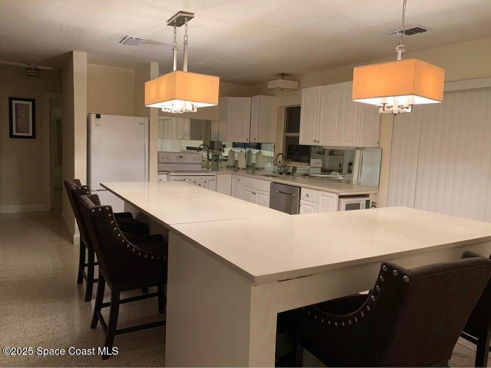 Palm Bay, FL 32909,965 Palo Alto ST SE