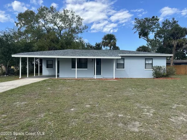 124 Pinecrest ST, Titusville, FL 32780