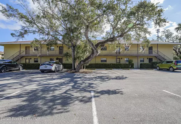 Vero Beach, FL 32960,400 18th ST #J8