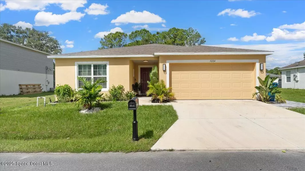 3224 Trainfo AVE SE, Palm Bay, FL 32909