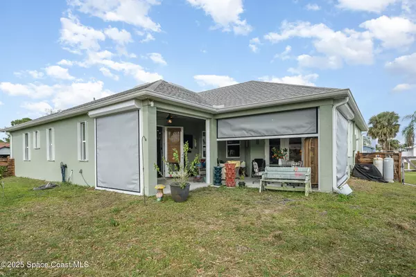 Palm Bay, FL 32907,898 Gera AVE NW