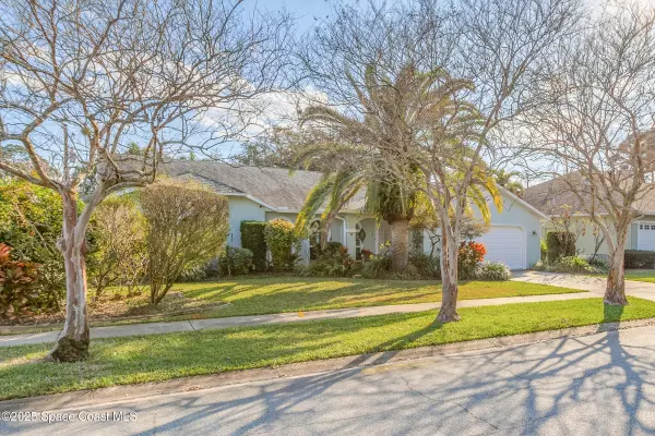 1008 Harbor Pines DR, Merritt Island, FL 32952