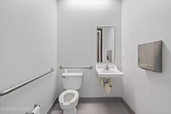 Melbourne, FL 32901,1735 W Hibiscus BLVD