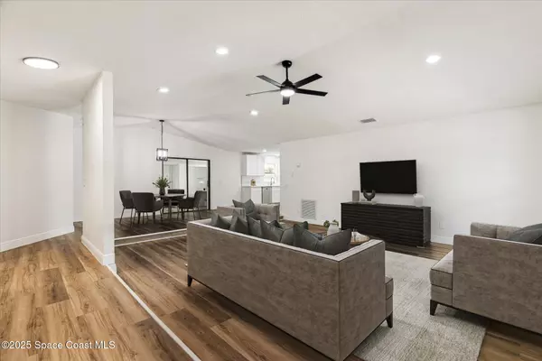 Palm Bay, FL 32907,334 Emerson DR NW