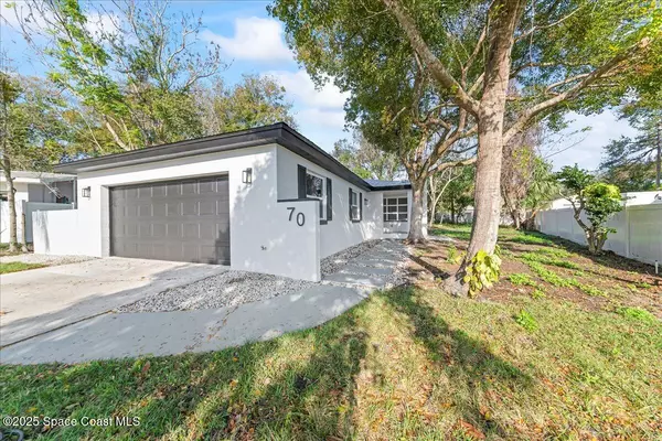 70 S Grandview CIR,  Cocoa,  FL 32922