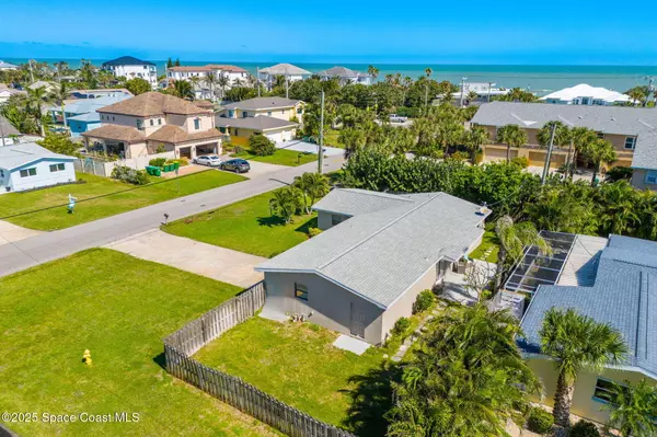 Indialantic, FL 32903,121 Poinsetta ST