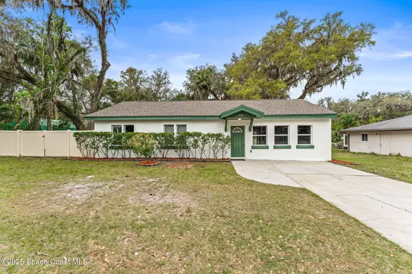 515 N Division ST, Oviedo, FL 32765
