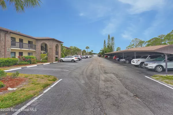 Rockledge, FL 32955,1515 Huntington LN #514