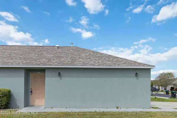 Palm Bay, FL 32905,2126 Redwood CIR NE