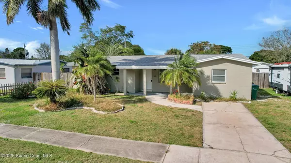 140 Brandy LN, Merritt Island, FL 32952