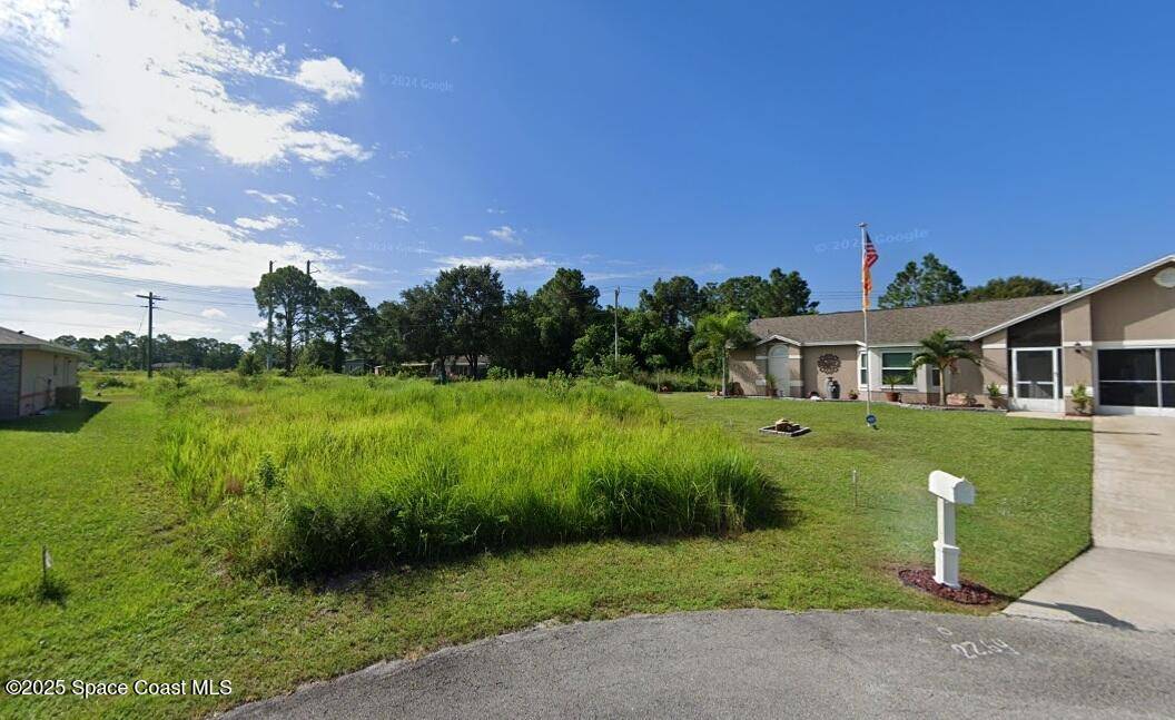 406 Cheretta CT NW, Palm Bay, FL 32907