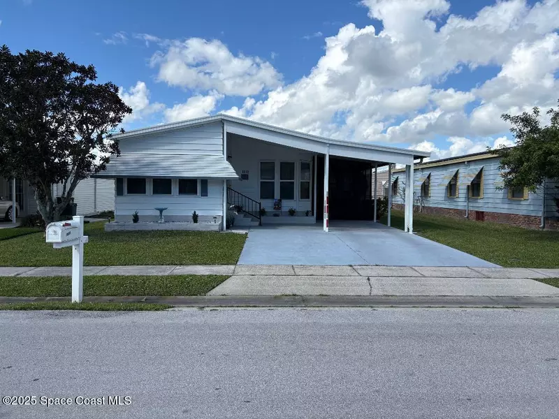 1912 Seagrape ST NE, Palm Bay, FL 32905