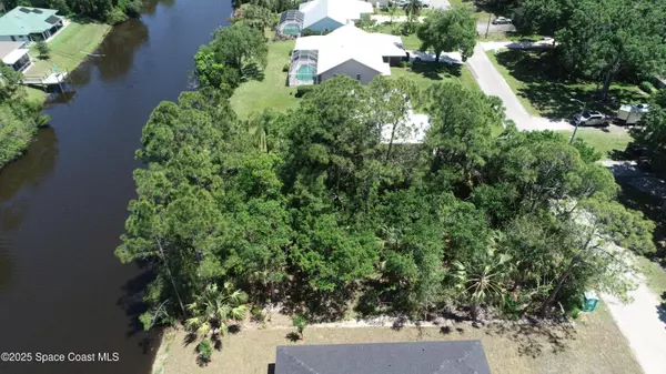 Sebastian, FL 32958,569 Joy Haven DR