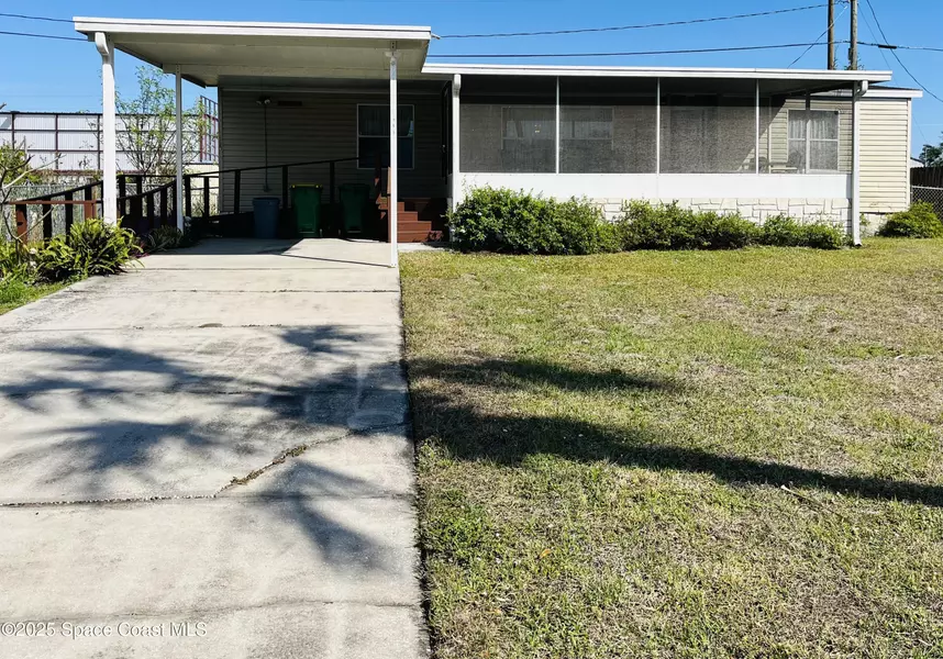 160 Vanguard CIR, Cocoa, FL 32926