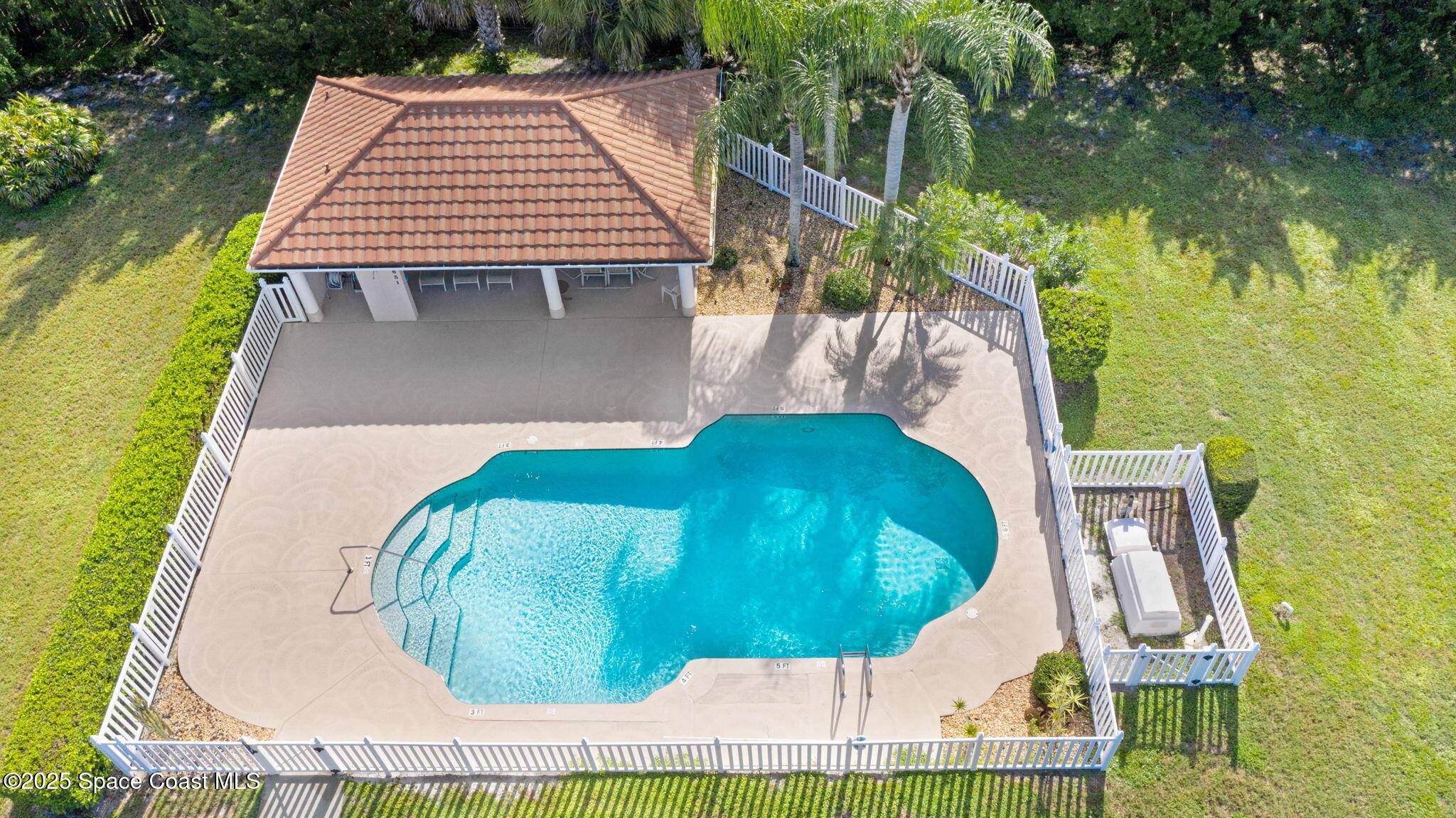 Melbourne, FL 32940,7604 Candlewick DR