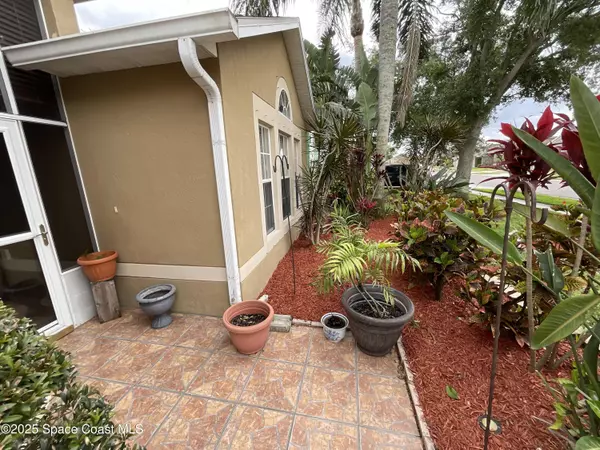 Titusville, FL 32780,2093 Raleigh DR