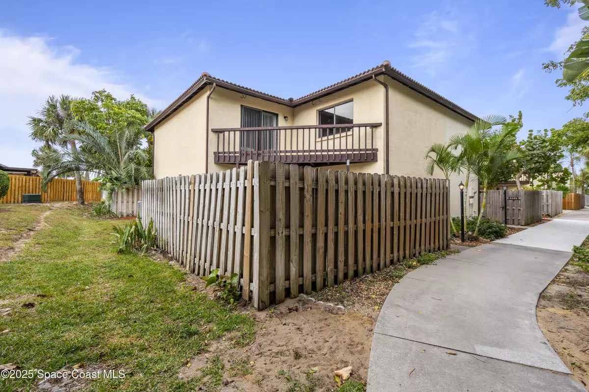 Melbourne Beach, FL 32951,3263 Sand CT