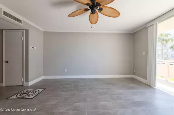 Cocoa Beach, FL 32931,2020 N Atlantic AVE #204