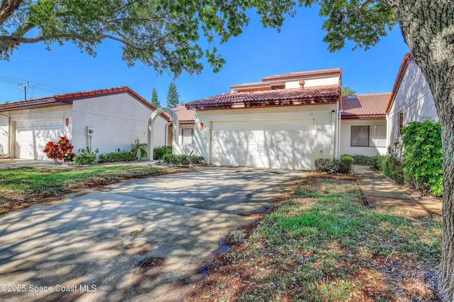 311 Parkside PL #311, Indian Harbour Beach, FL 32937