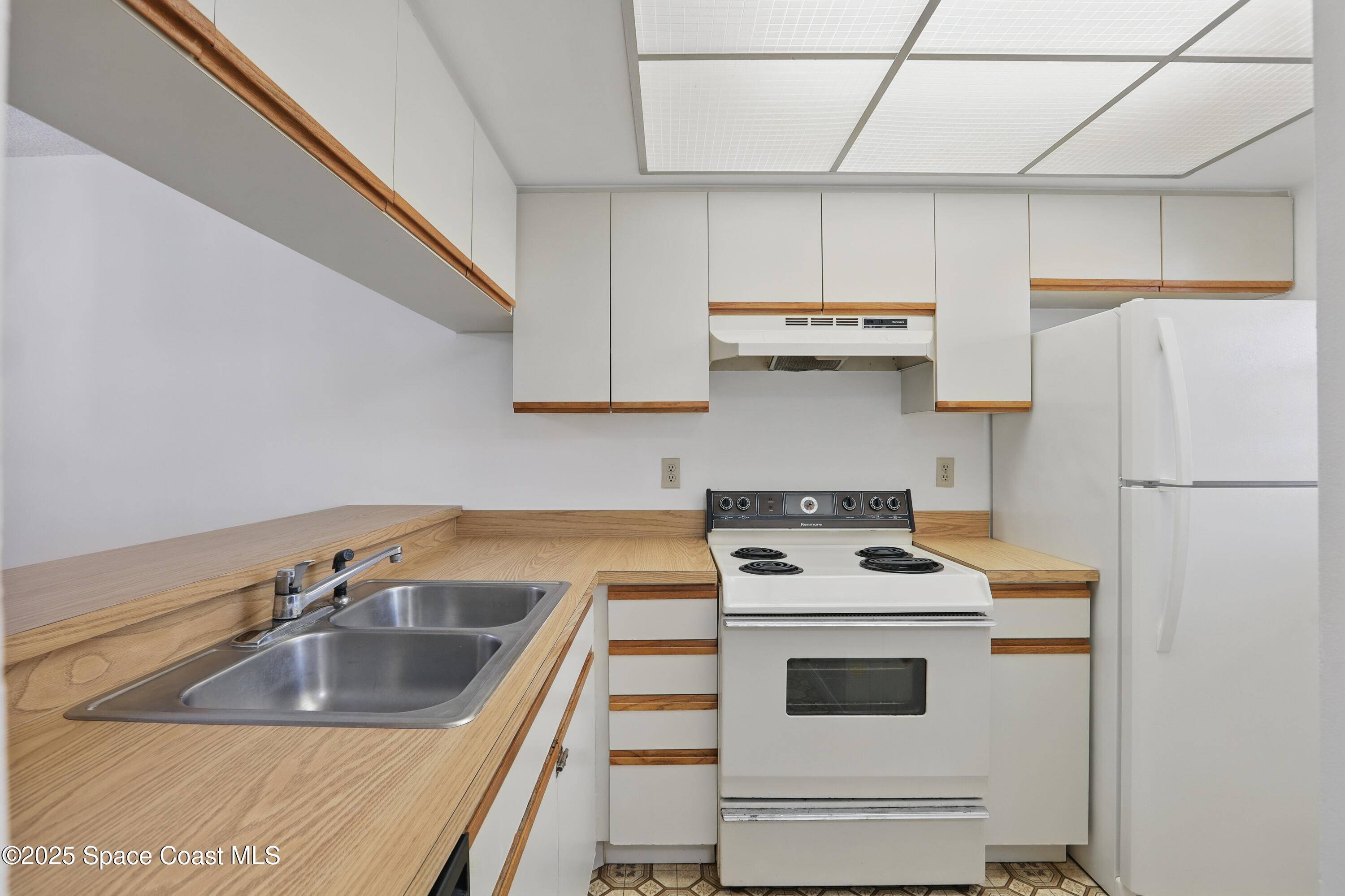 Titusville, FL 32780,3116 Sir Hamilton CIR #3