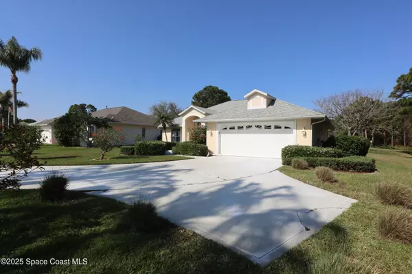Melbourne, FL 32940,716 Bay View CT