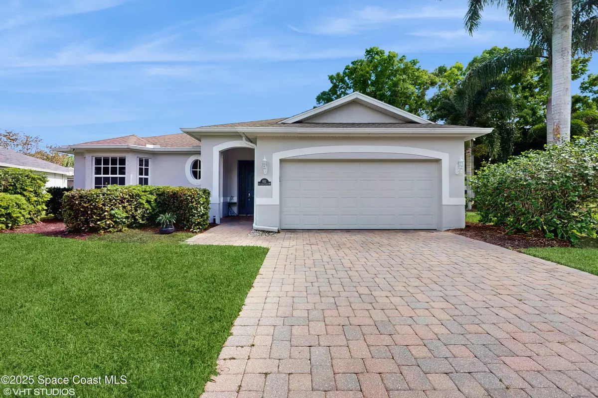 Vero Beach, FL 32968,652 Hatteras CT SW
