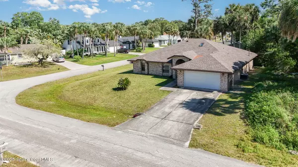 Palm Bay, FL 32907,548 Gilbert DR NE