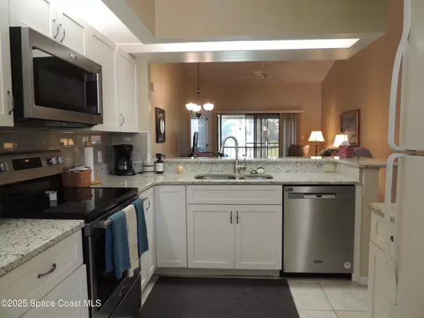 Titusville, FL 32780,1147 Country Club DR #1021