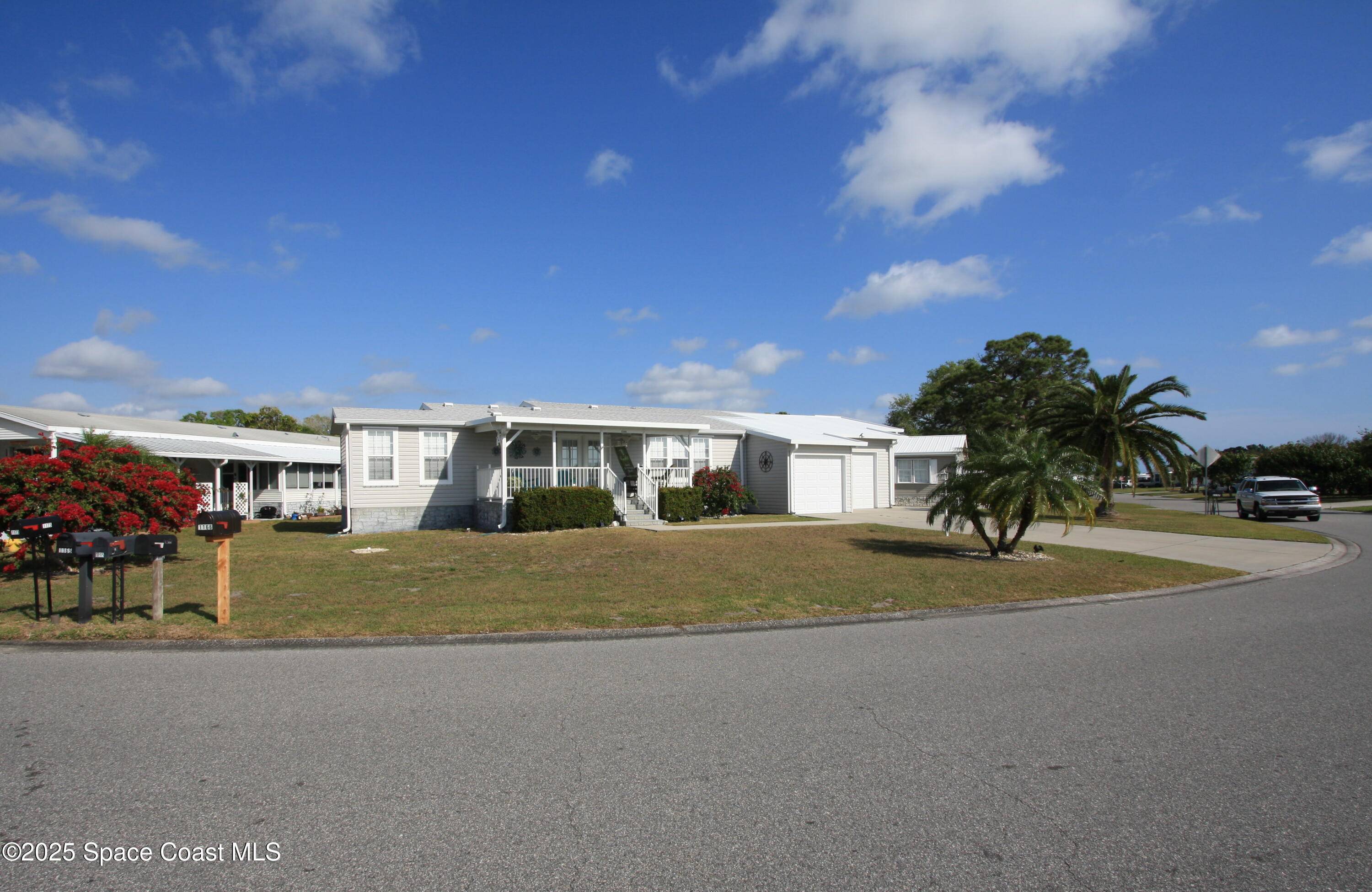 Barefoot Bay, FL 32976,1166 Waterway DR