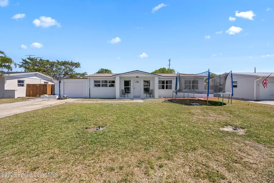 210 Melaleuca DR, Satellite Beach, FL 32937