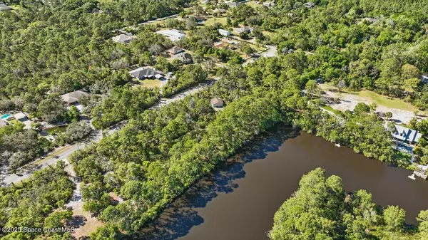 Grant-valkaria, FL 32909,3905 Garvin Lake DR