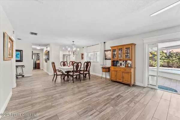 Satellite Beach, FL 32937,605 Caribbean RD