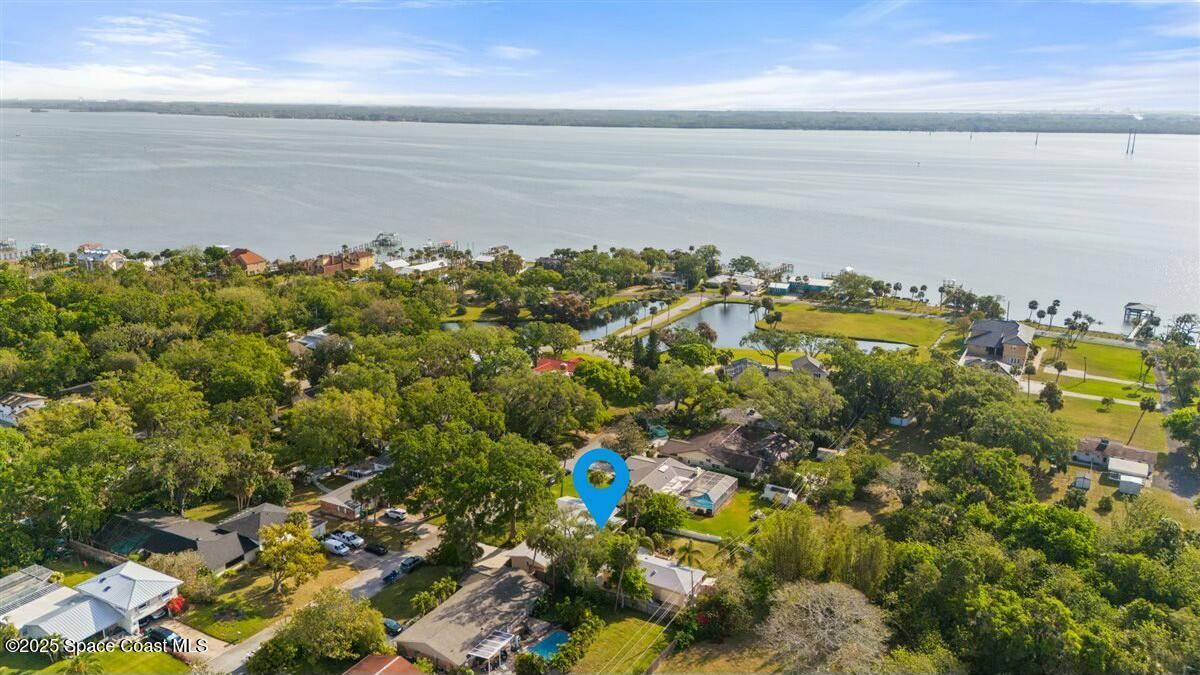 121 S Twin Lakes RD, Cocoa, FL 32926