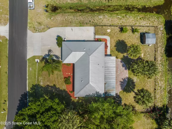Sebastian, FL 32958,414 Rolling Hill DR