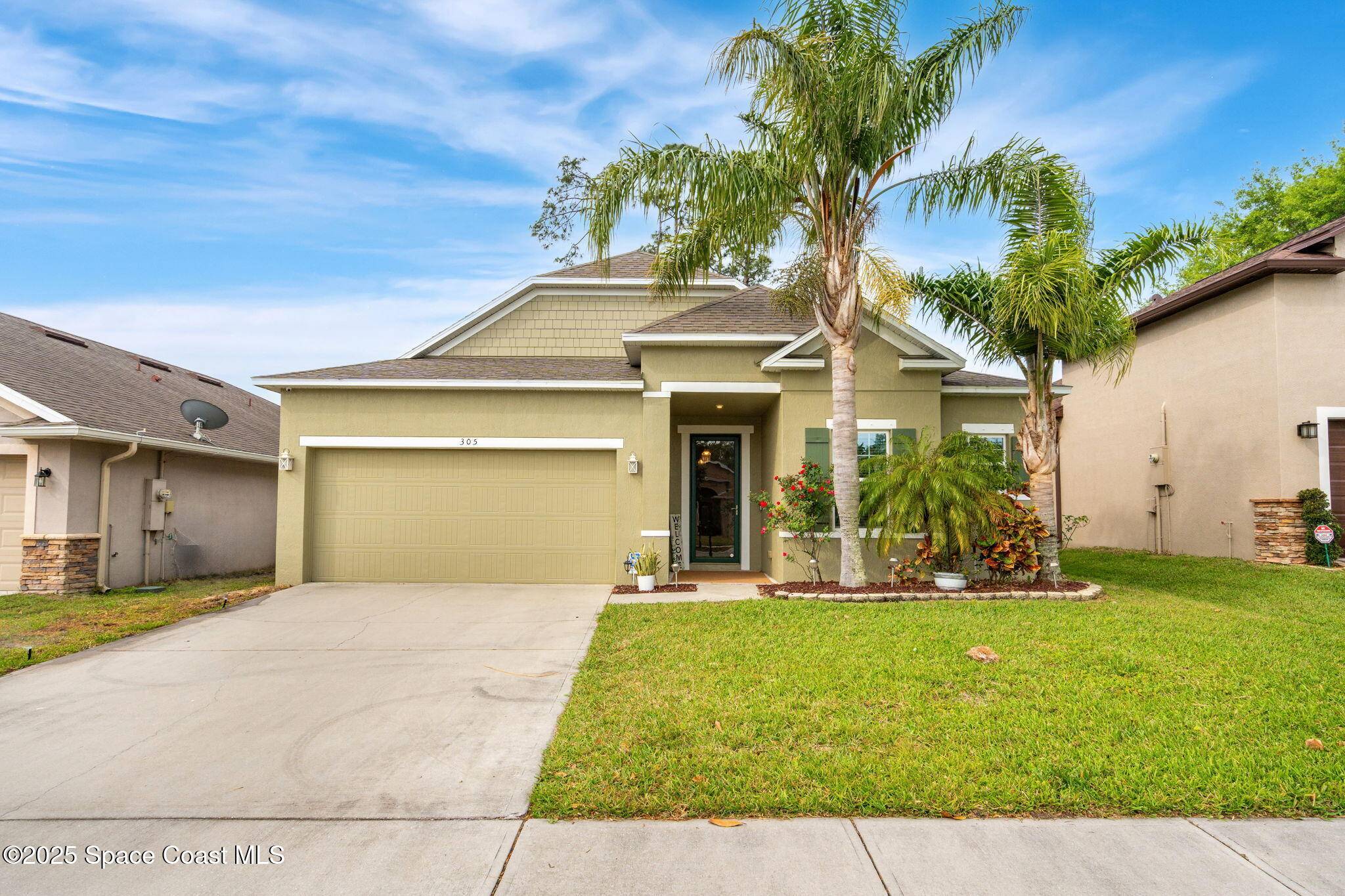 305 Breakaway TRL, Titusville, FL 32780