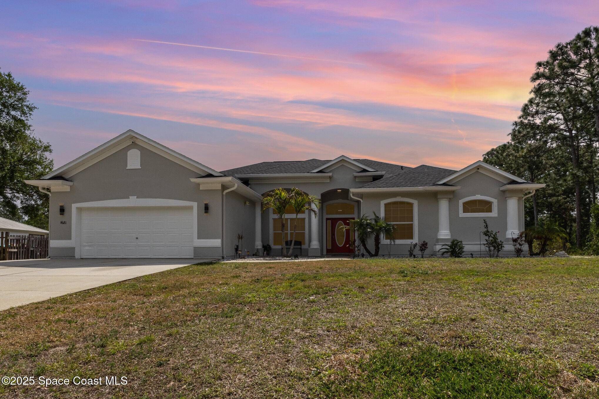 1681 Antique TER SE, Palm Bay, FL 32909