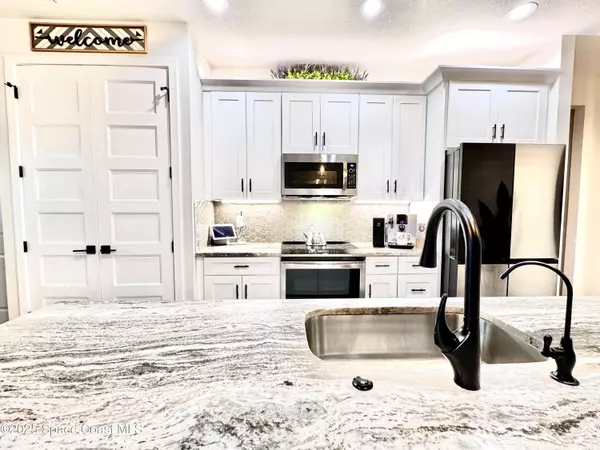 Palm Bay, FL 32907,294 Alegriano RD NW
