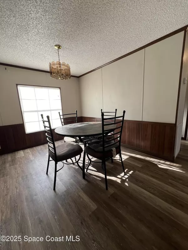 Palm Bay, FL 32905,2543 Chatham WAY NE