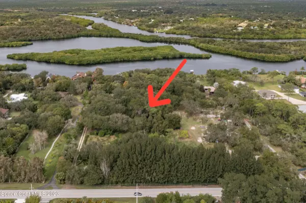 12511 Roseland RD, Sebastian, FL 32958