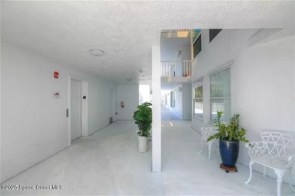 Sebastian, FL 32958,6011 River Run DR #6011